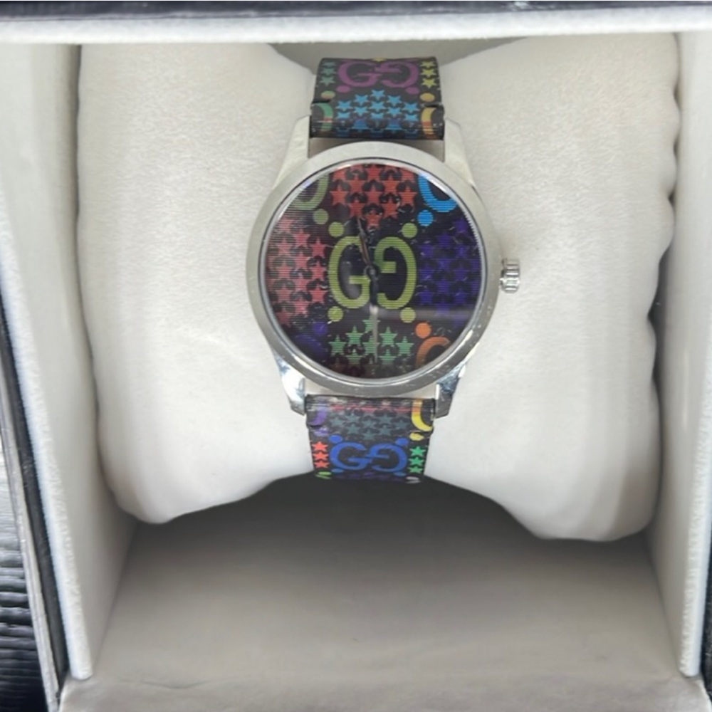 Gucci watch